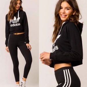 Adidas Original Trefoil Cropped Hoodie